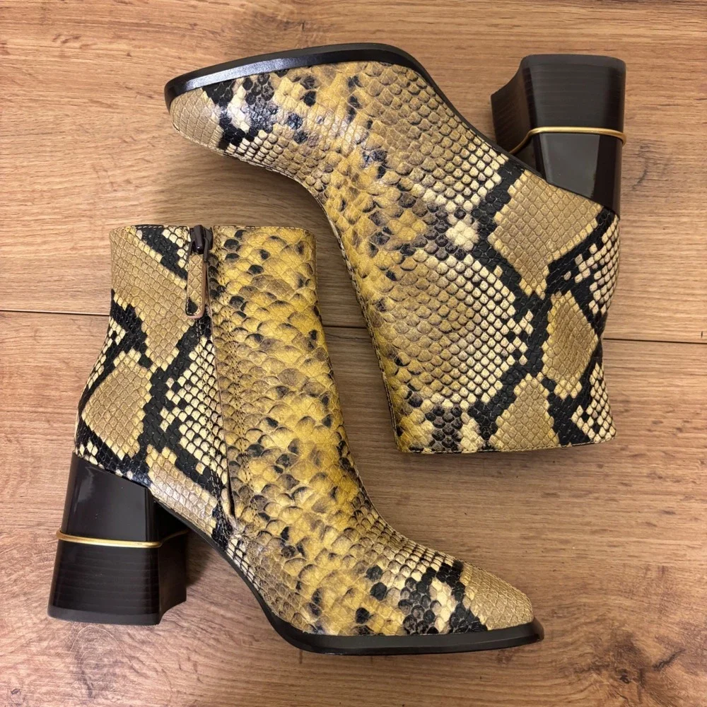 TORY BURCH Snakeskin-Embossed Leather Ankle Boots Sand Drift Women Size 5.5 Heel